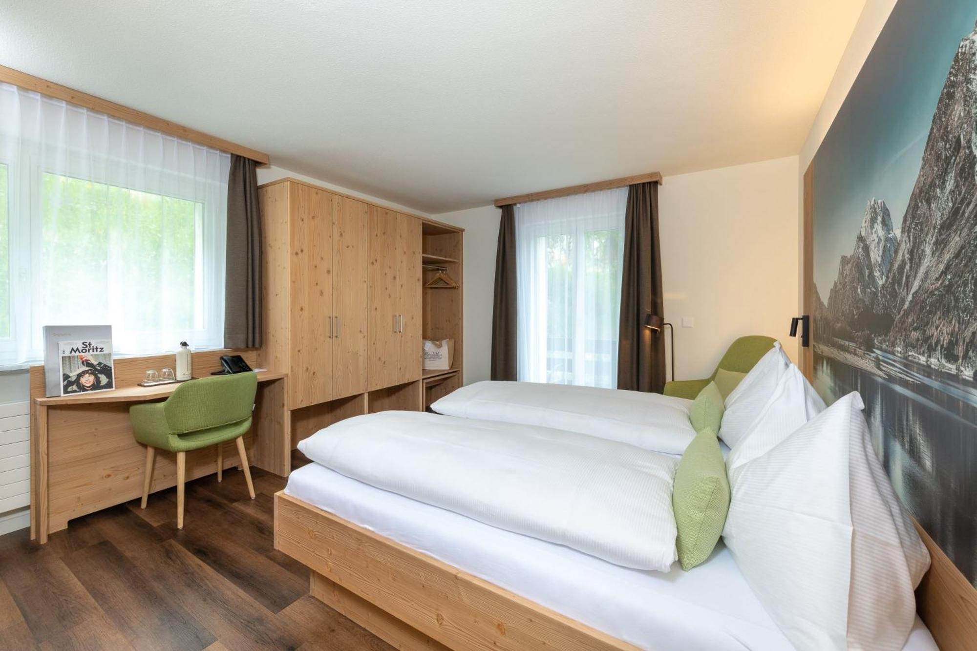 Randolins Familienresort Санкт-Мориц Номер фото